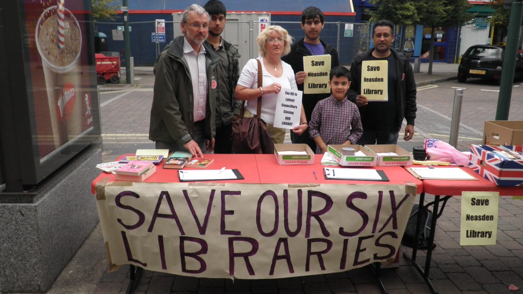 Alison Hopkins campaigning for Brent libraries