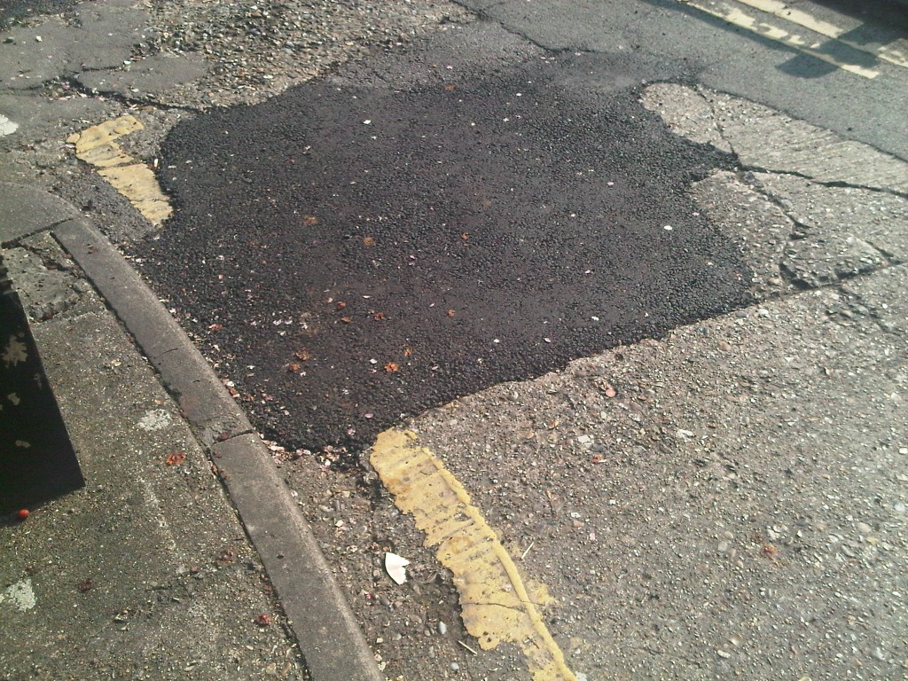 Stroud Green Road pothole