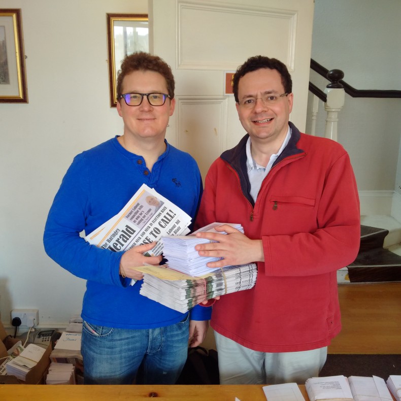 Delivering leaflets in Hornsey & Wood Green with Lib Dem Chief Executive Tim Gordon