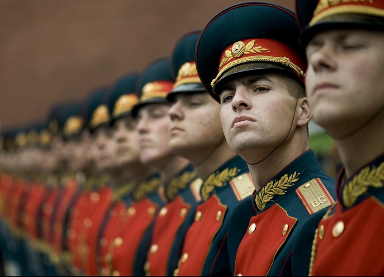 Honour guard of Russian soldiers. CC0 Public Domain