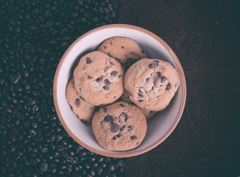 Cookies on a plate - CC0
