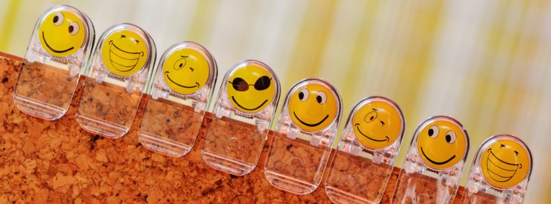 Series of happy faces on clips - CC0 Public Domain