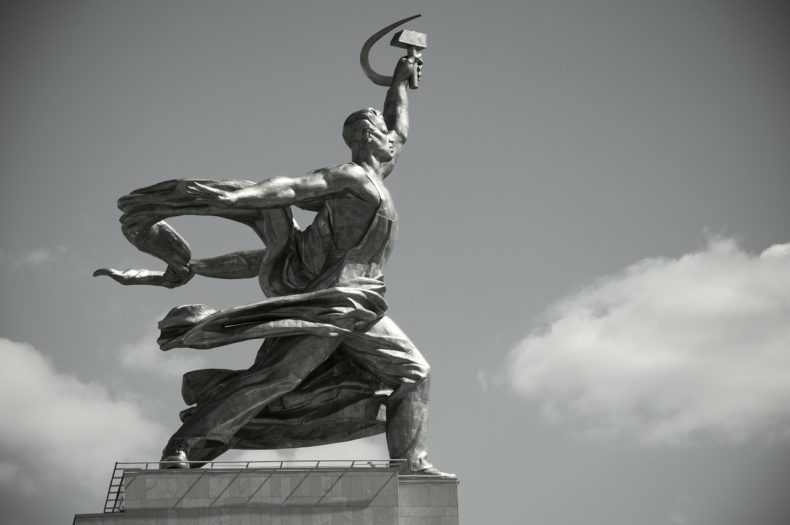 Worker and Kolkhoz Woman statue - Moscow