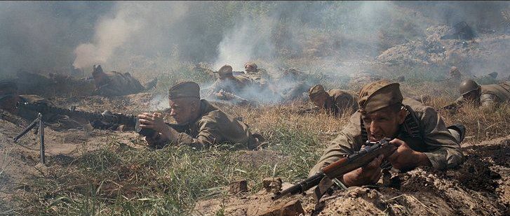 Screenshot from Fortress of War: Russian soldiers firing.